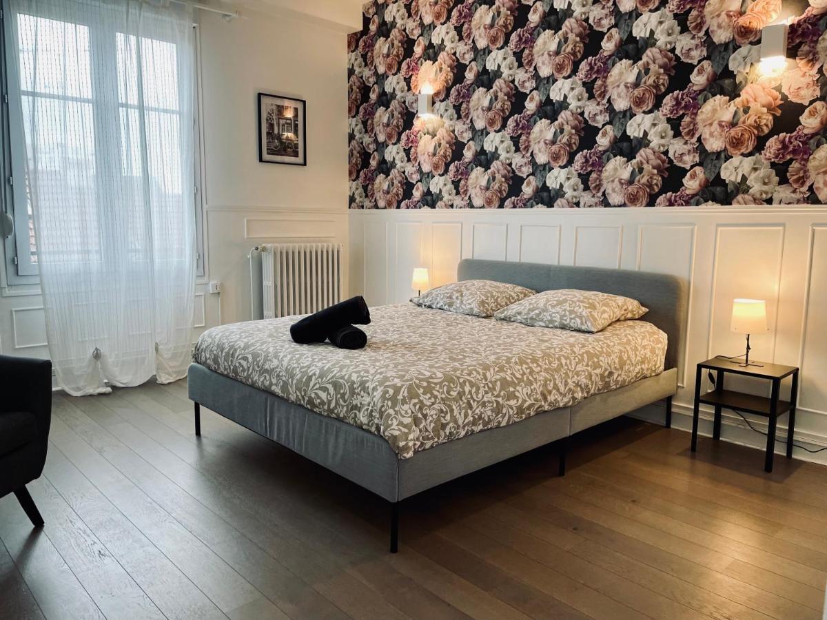 Le Cinquante-Deux Appartement De Charme Reims Luaran gambar